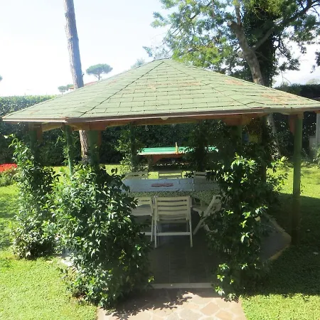 וילה Villa Marina Di Pietrasanta *